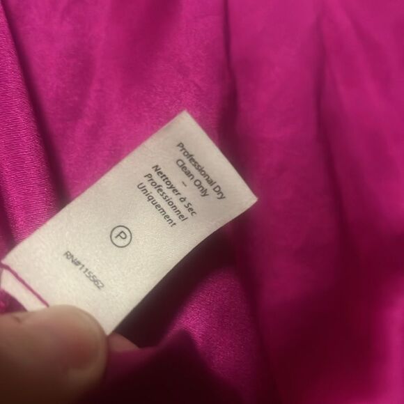 NWT Fuchsia Cinq A Sept Long Sleeve Top Size Medium - Picture 7 of 7